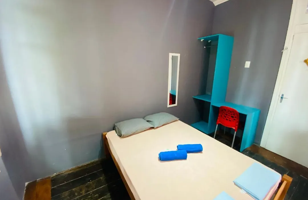 Reef Hostel&Pousada-1